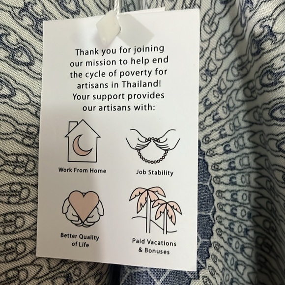 NWT lotus and luna Cape Cod Mandala Kimono, blue and white - Picture 5 of 6